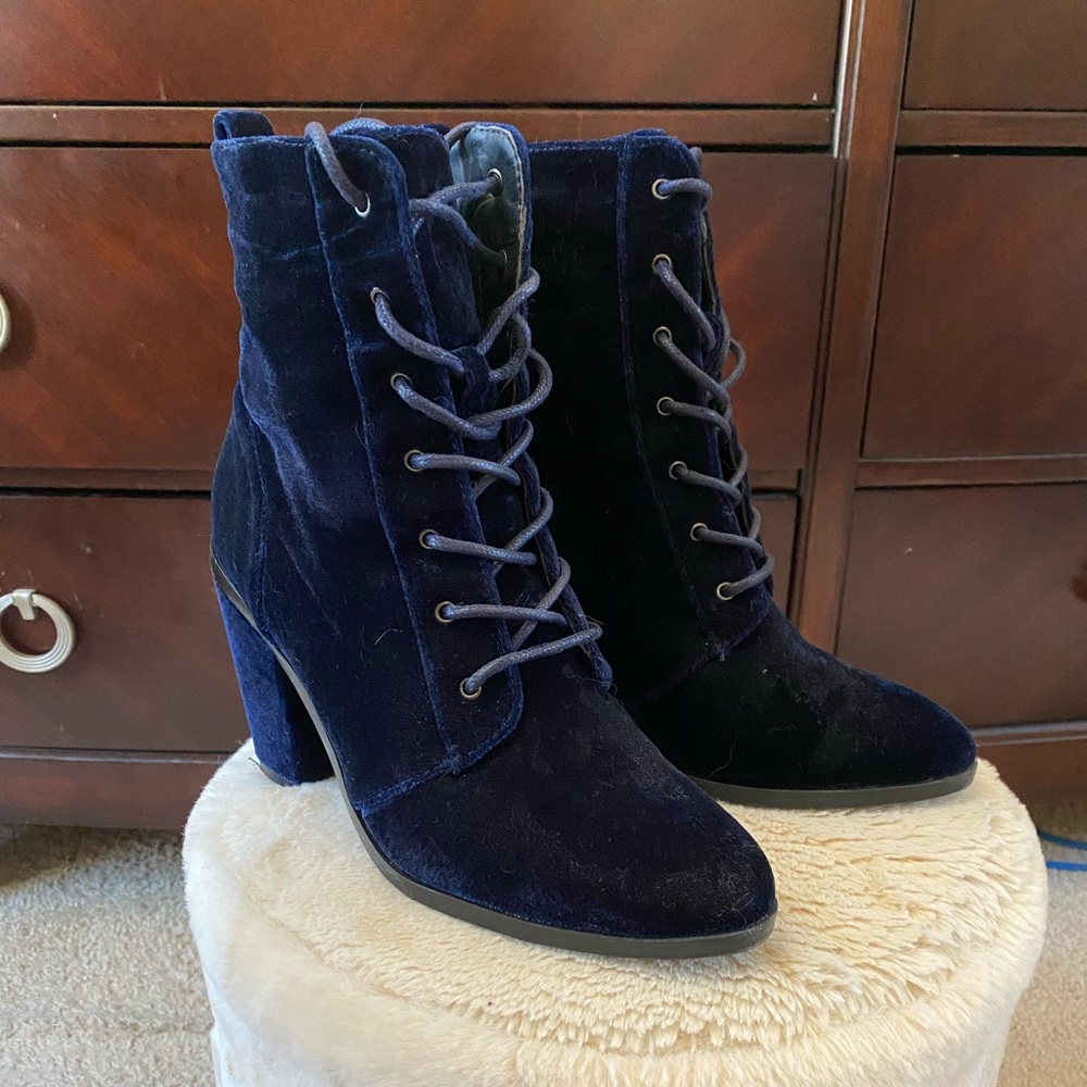JustFab Blue velvet lace up booties